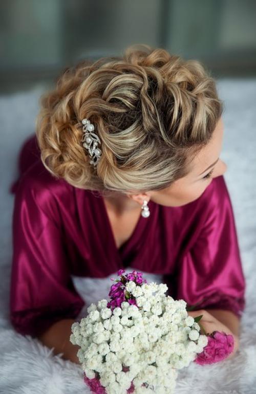 Ну вот и еще одна девушка утром невестой проснулась. 04