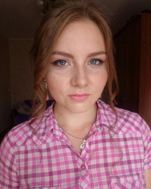 Нужны модели на образ макияж плюс локоны 1000 р, макияж плюс причёска 1200 р. профессиональная косметика. 09