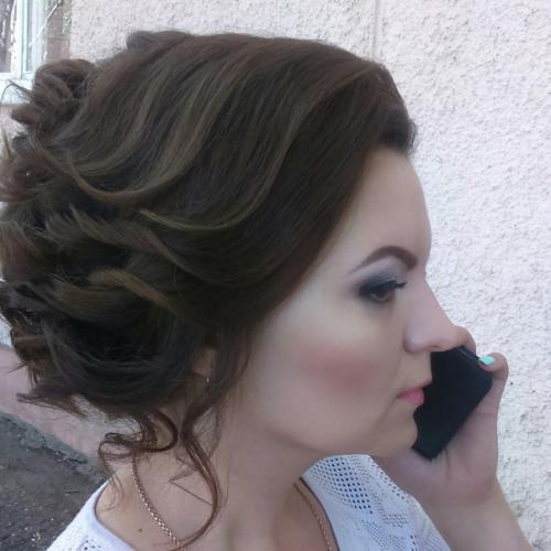 Милые девушки!  Меня зовут Мария, я стилист по прическам и визажист, самое главное для меня - это сияющие глаза моих клиенток? 03