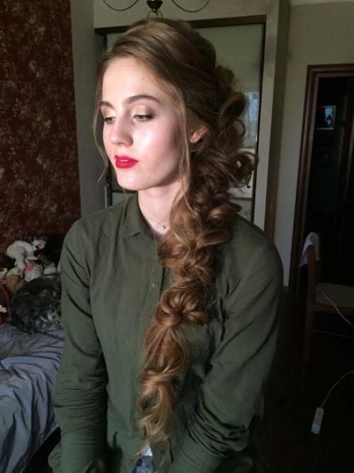 Всем привет!  Ищу девочек красавиц на макияж и причёски. 04