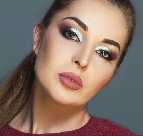 Здравствуйте, предлагаю вам услуги макияжа и причёски под ваш образ? 05