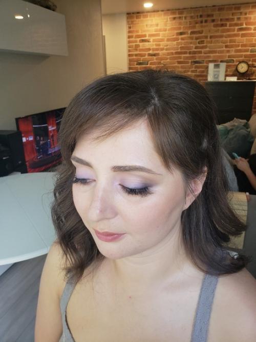 Вот такой краивой девушке я делала прическу и макияж подруге на свадьбу. 01