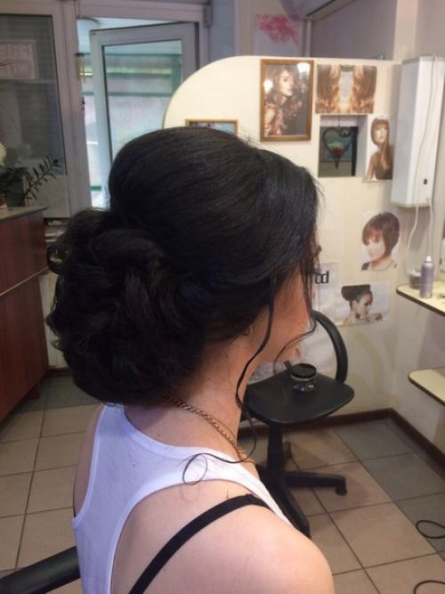 Предлагаю услуги:  Причёски (свадебные, вечерние, на фотосессию) - от 500 р. 06