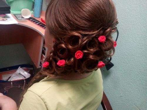 Я могу слелать ваш образ неповторимым с помощью макияжа и причёски, стрижки, окрашивания, омбре, сомбре, мелирование, балаяж! 06