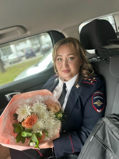 Да, в последнее время не всегда есть возможность запечатлить красоту созданную для вас это мой минус. 01
