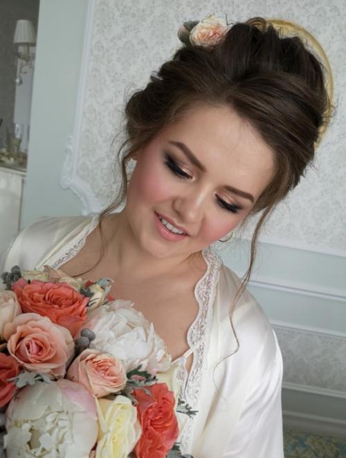 Роскошная свадьба. Свадебная прическа. 02