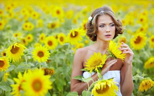 Внимание?  Фотопроэект?  Мы предлагаем к вашему вниманию выездную фотосессию! 02