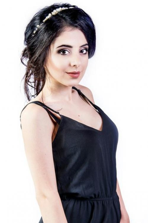 Остались окошки на прическу и макияж в августе со скидкой 30%! 01