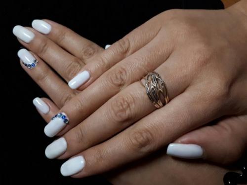 Девушки?  Мы приглашаем вас: 04