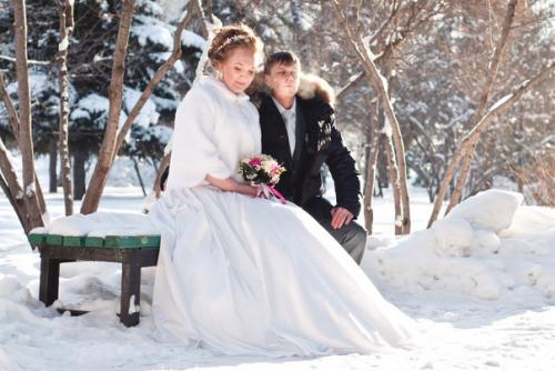 Нужны модели на прически и макияж (для пополнения портфолио). 01