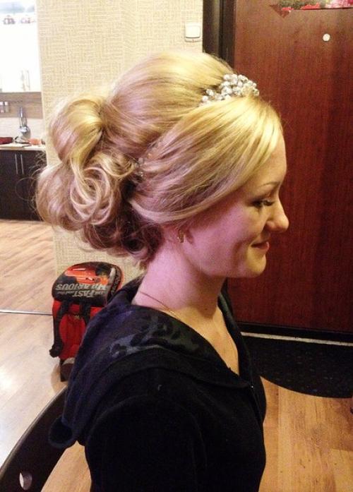 Нужны модели на прически и макияж (для пополнения портфолио). 05