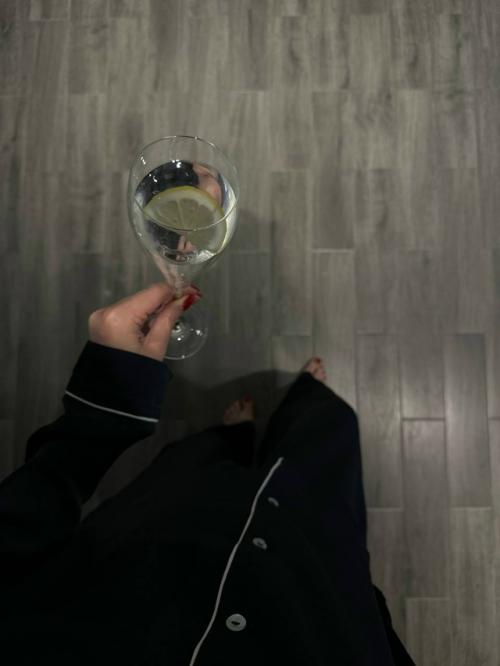 В эти выходные встречали у себя друзей - приезжала моя лучшая подруга с семьёй. 04