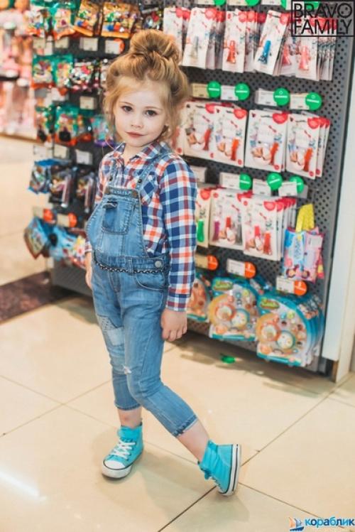 Ли мастер по прическам и визажист для вашей фотосессии нужен? 02