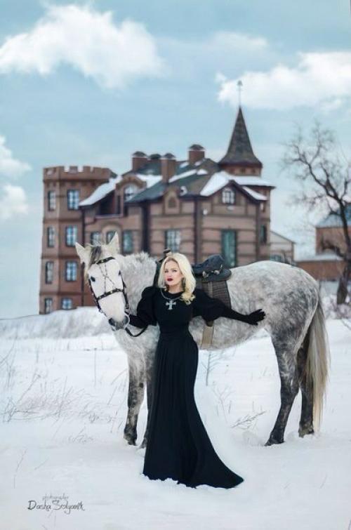 8. 08-пятница. Photographer Dasha Solyanik. 05