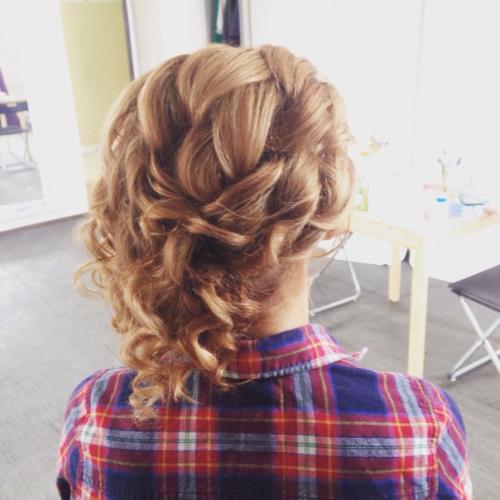 Дорогие девушки. Приглашаю вас к опытному стилисту. 09 Дорогие девушки. Приглашаю вас к опытному стилисту. 09