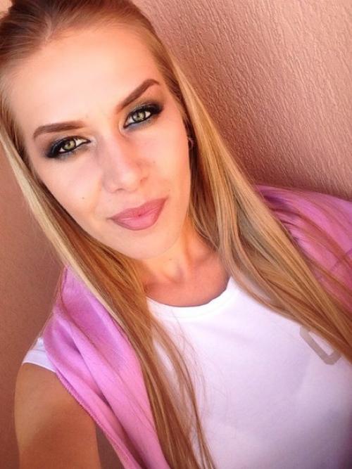 Милые девушки?  Модели на макияж нужны? 05