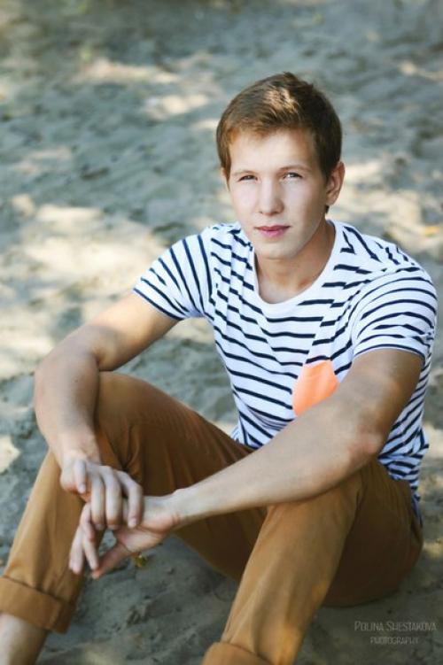 Начался новый сезон, совсем скоро зелени почти не останется и осень украсит наш город, а вот цены на мои услуги совсем не изменились! 01