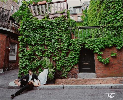 Мы ищем фотографа на 27 сентября (в первой половине дня) для реализации Love Story! 01