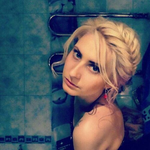 Японцы игровые картриджи для смартфонов сделали. 01