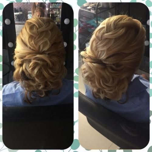 Милые девушки?  Нужны модельки для отработки скорости и пополнения портфолио на макияж и причёски/локоны? 08