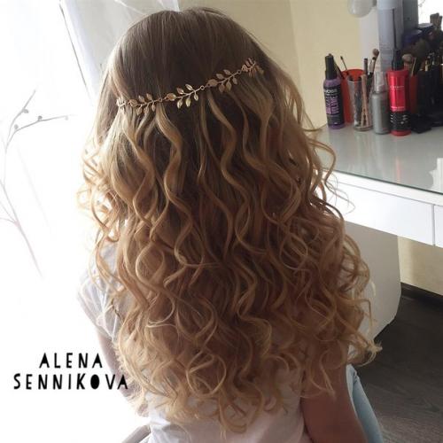 Милые девушки?  Хочу предложить вам свои услуги стилиста визажиста: 04