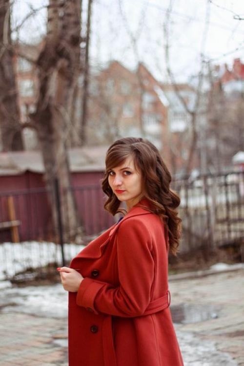 Мы ищем моделей для пополнения портфолио. 03