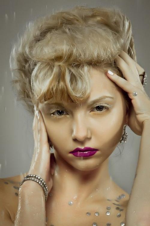 Милые девочки!  Нашему мастеру нужны модели для портфолио, которое было утеряно. 01