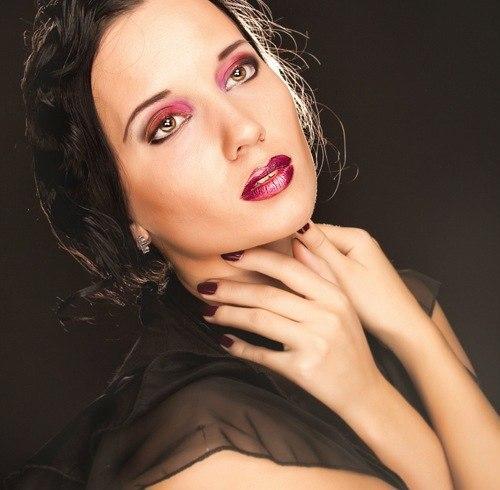 Милые девочки!  Нашему мастеру нужны модели для портфолио, которое было утеряно. 02