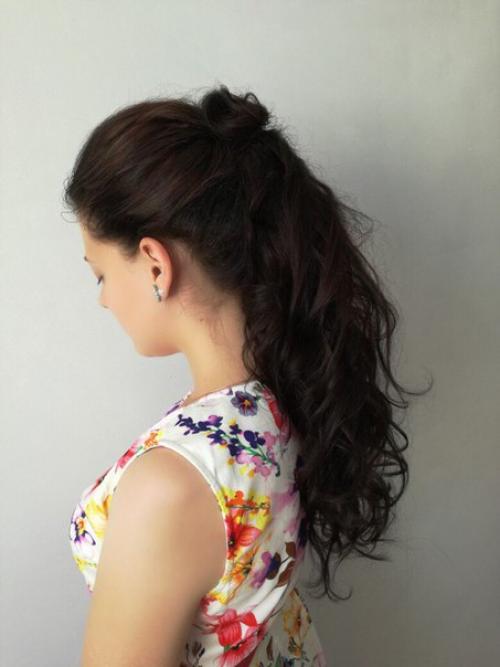 Дорогие девушки, мы приглашаем вас в замечательную студию красоты. 02