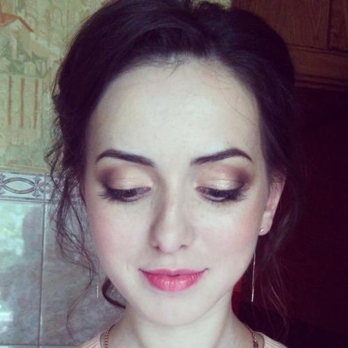 Милые девушки, приглашаю вас для создания прекрасного образа на торжество ( макияж и прическа) по приятным ценам! 02