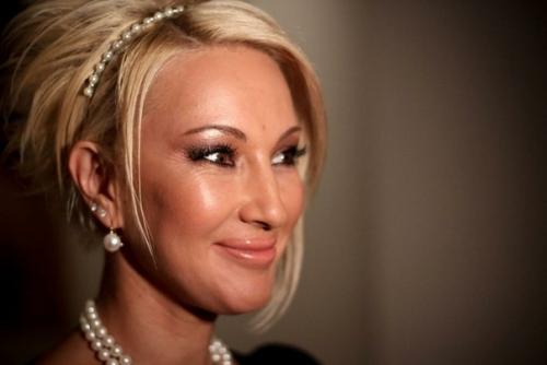 Простите, но фейсом не вышла. 04