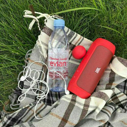 Что должно лежать в рюкзаке у девочки подростка? 01 Что должно лежать в рюкзаке у девочки подростка? 01