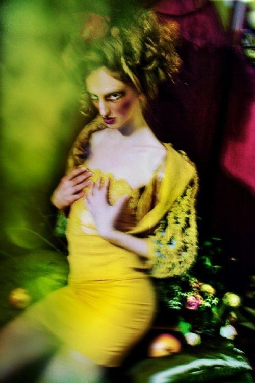 В данный момент я нахожусь в поиске постоянного творческого сотрудничества с фотографом? 01