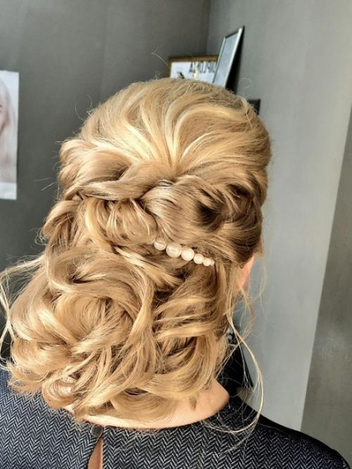 Дождя серебряные струи, играют в имени твоем. 03