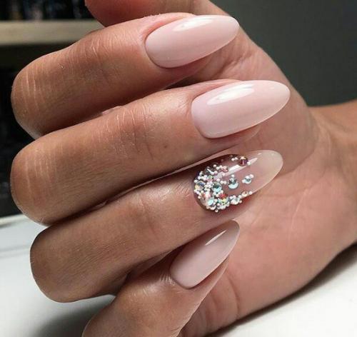 Модный маникюр 2018: какие ногти мы будем носить в наступившим году. 01