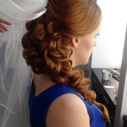 Курс  свадебный стилист' научит тебя творить с сфере макияжа и причесок, чтобы каждая невеста в свой самый главный день? 09