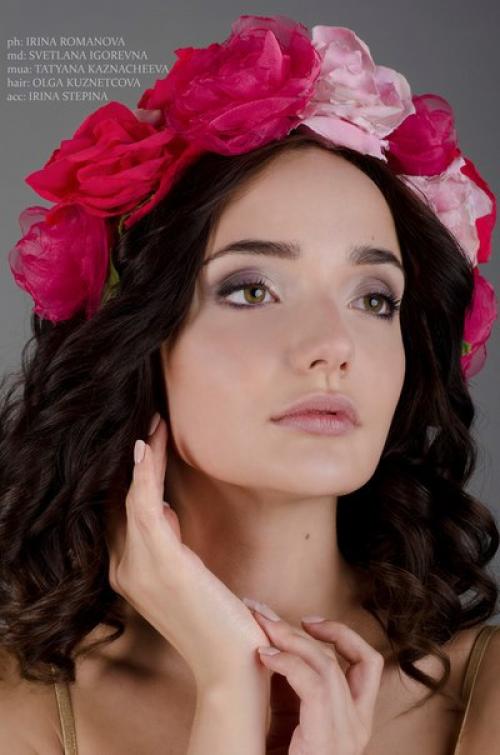 На МАКИЯЖ и прически по очень привлекательным ценам спешите! 07