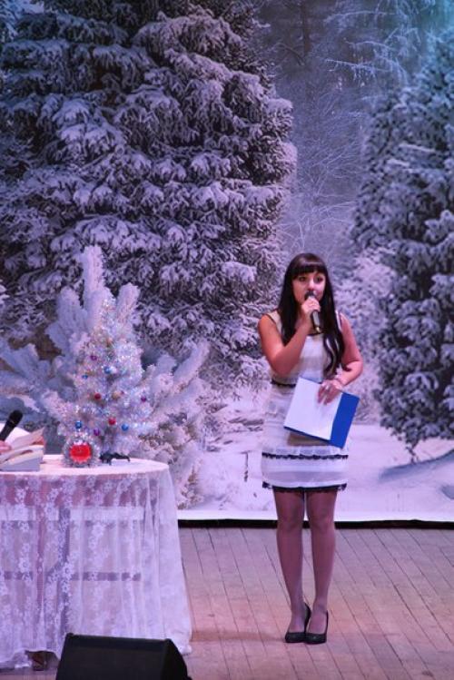 7 января провели юмористический новогодний концерт с улыбкой в новый год! 01