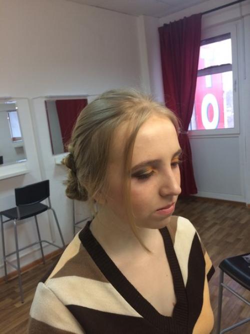 Милые дамы?  Готовитесь к празднику или важному событию и хотите выглядеть на 100, я вам в этом помогу. 02