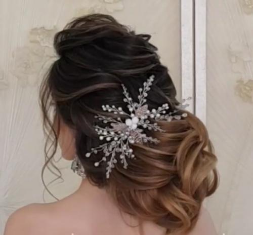 Срочно!  Ищу 2 модели на мейк и прическу? 01