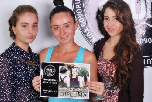 Курс  свадебный стилист' научит тебя творить с сфере макияжа и причесок, чтобы каждая невеста в свой самый главный день? 03