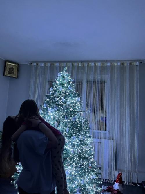 Тебе 5.  А ведь совсем недавно я только родила тебя и училась пеленать тебя, кормить, менять памперсы. 07