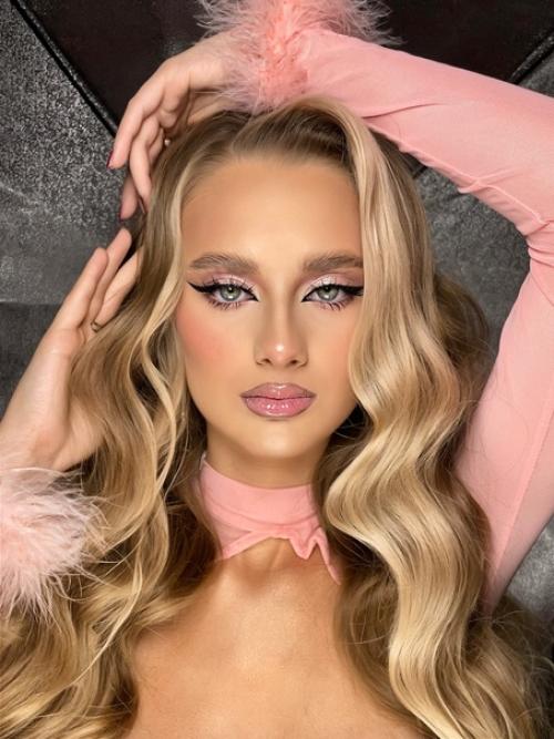 2 января я, как модель, участвовала в фотосессии. 08