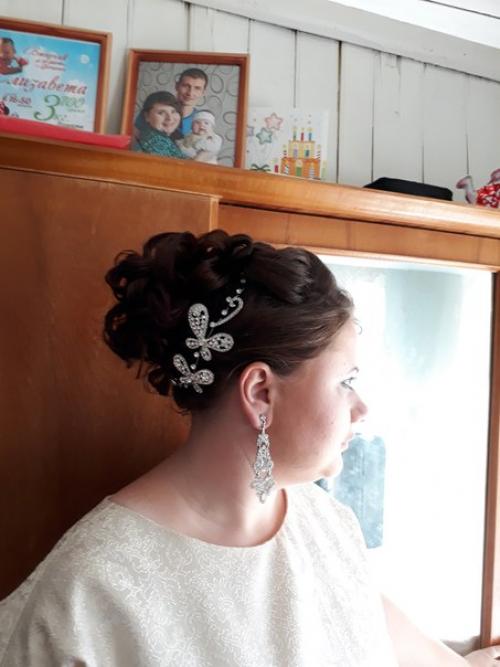 Прекрасные леди приглашаю вас на великолепные косы, неотразимые прически и великолепный макияж. 02