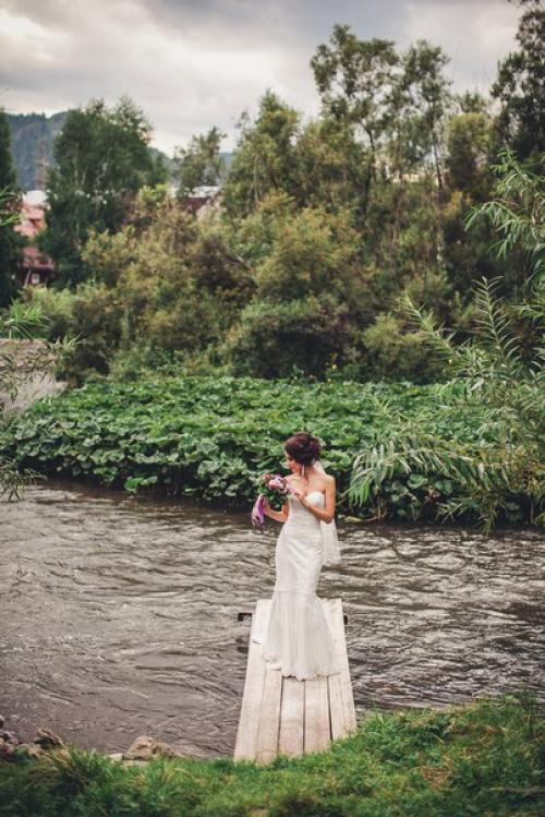 Как приятно было поработать на свадьбе у такой нежной и влюбленной пары несколько кадров с прогулки Константина и Кристины. 07