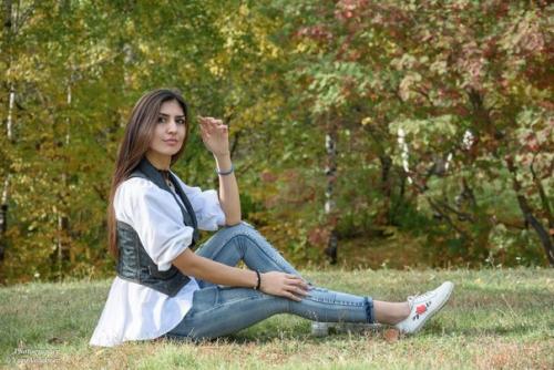 Зовут - Гретта. Нация - узбечка. 06