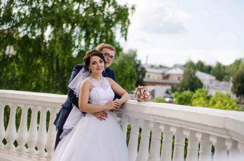 Активно веду запись на ноябрь и декабрь. 01