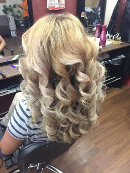 Милые дамы, предлагаю вам свои услуги парикмахерского искусства: 09