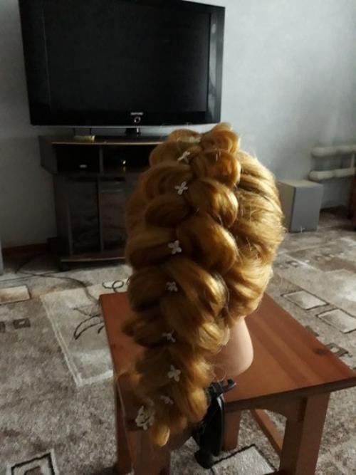 Прекрасные леди приглашаю вас на великолепные косы, неотразимые прически и великолепный макияж. 05