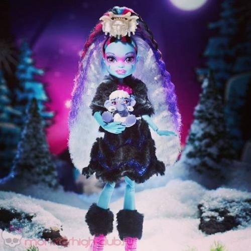 Новости из мира монстров, потерпевшие корректировку моим личным мнением. 01